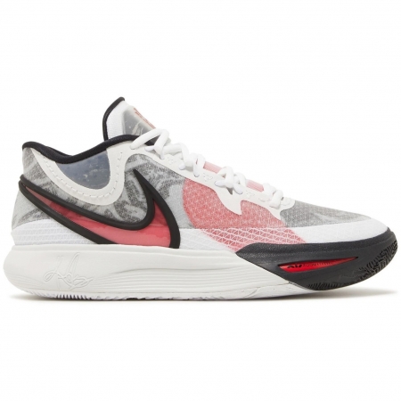 Nike Kyrie 8