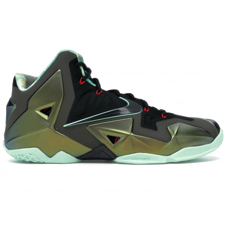 Nike LeBron 11